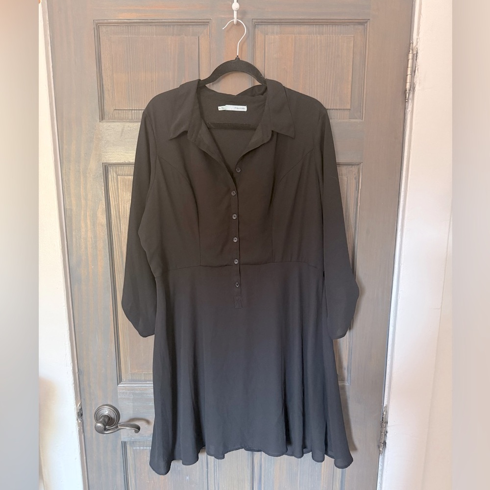 🖤 Maurices Structured and Flared Dress